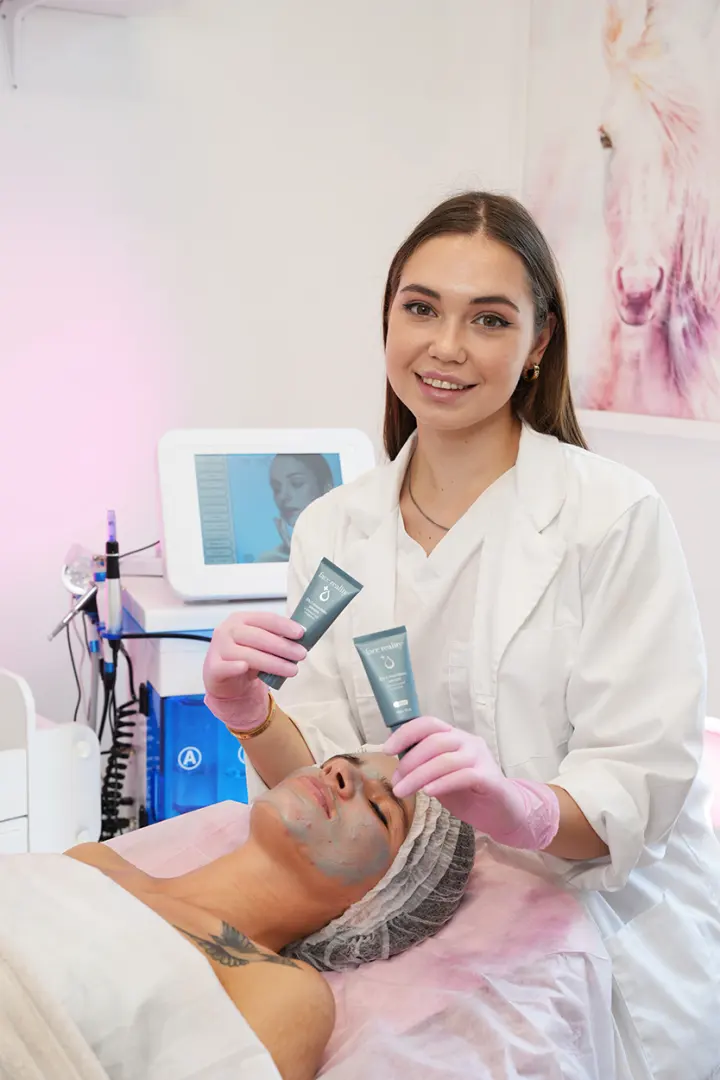 Acne Therapy - Face Reality