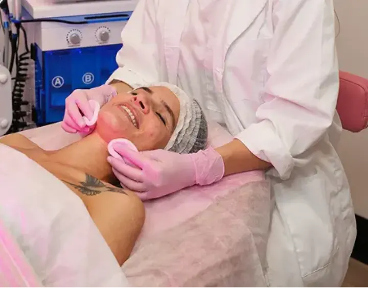 Facial Glow - 15-Step Treatment